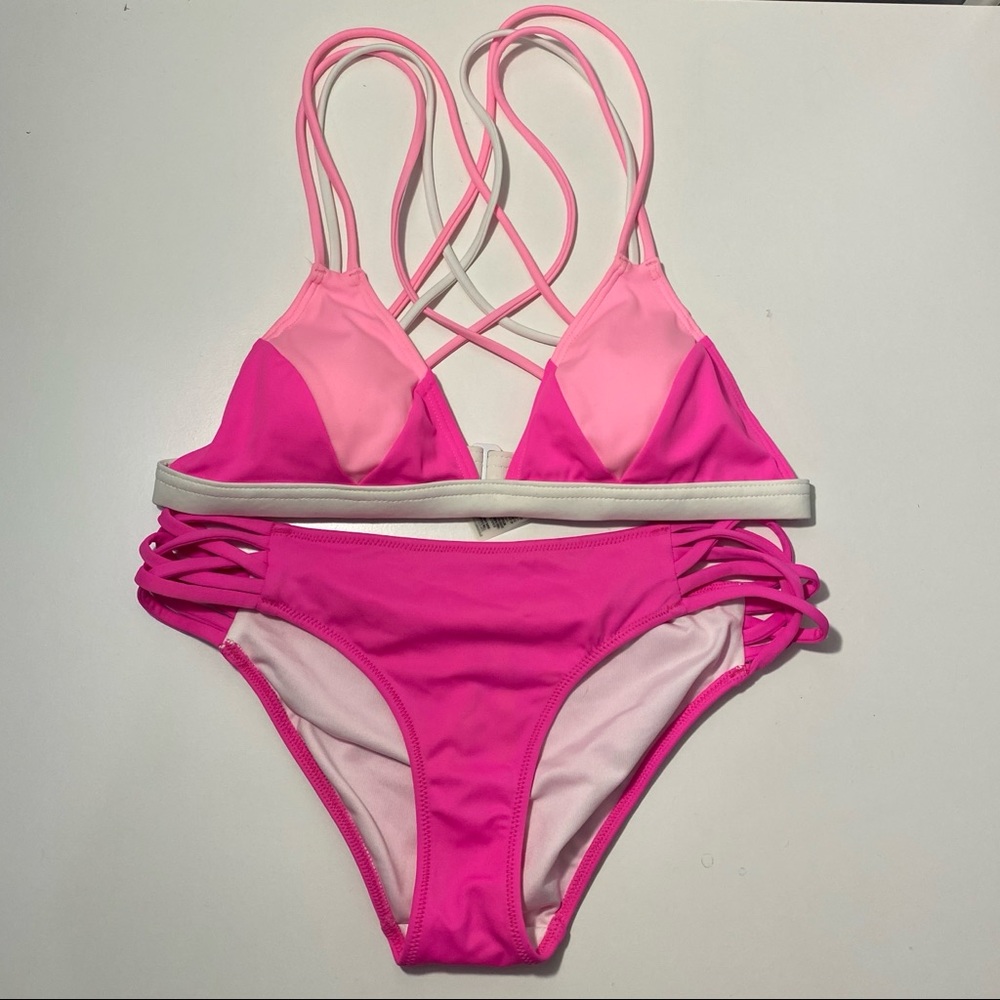 PINK Bikini!